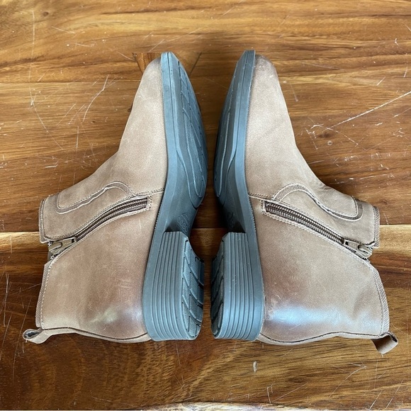 Obeo brown ankle boots unlike side zipper size 8.5 narrow burnished toe - Picture 10 of 16